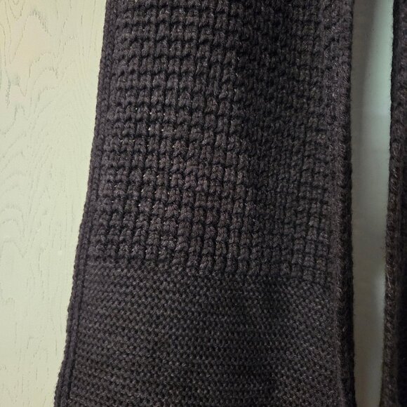 Banana Republic Extra Fine Merino Wool Scarf Dark Gray/Black Knit 74”x12” - Picture 4 of 6